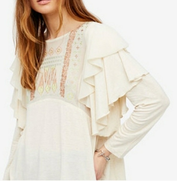 Free People Tops - ⭐Free People La Cienega embroidered ruffled top